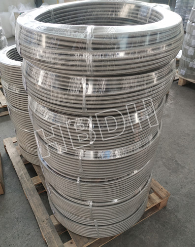 316 braided ptfe hose.jpg 316 braided ptfe hose.jpg